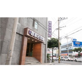 참피온 호텔