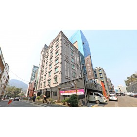 엘크레인 호텔