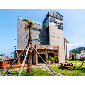 인더 오조 펜션 제주 성산점*